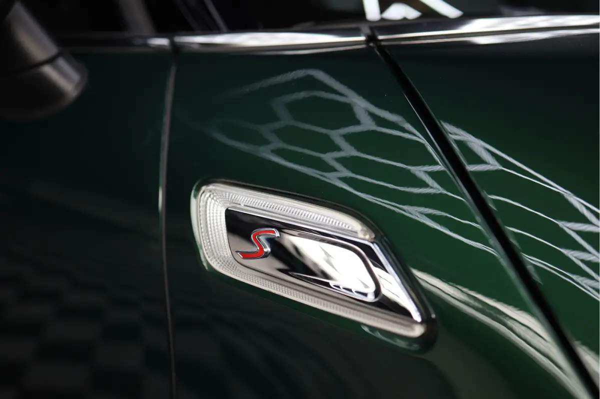 2.0 Cooper S Chili Serious Business | PANORAMADAK | HUD | AUTOMAAT | HARMAN KARDON | XENON LED |