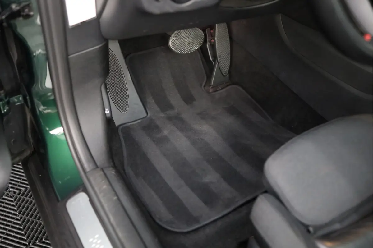 2.0 Cooper S Chili Serious Business | PANORAMADAK | HUD | AUTOMAAT | HARMAN KARDON | XENON LED |