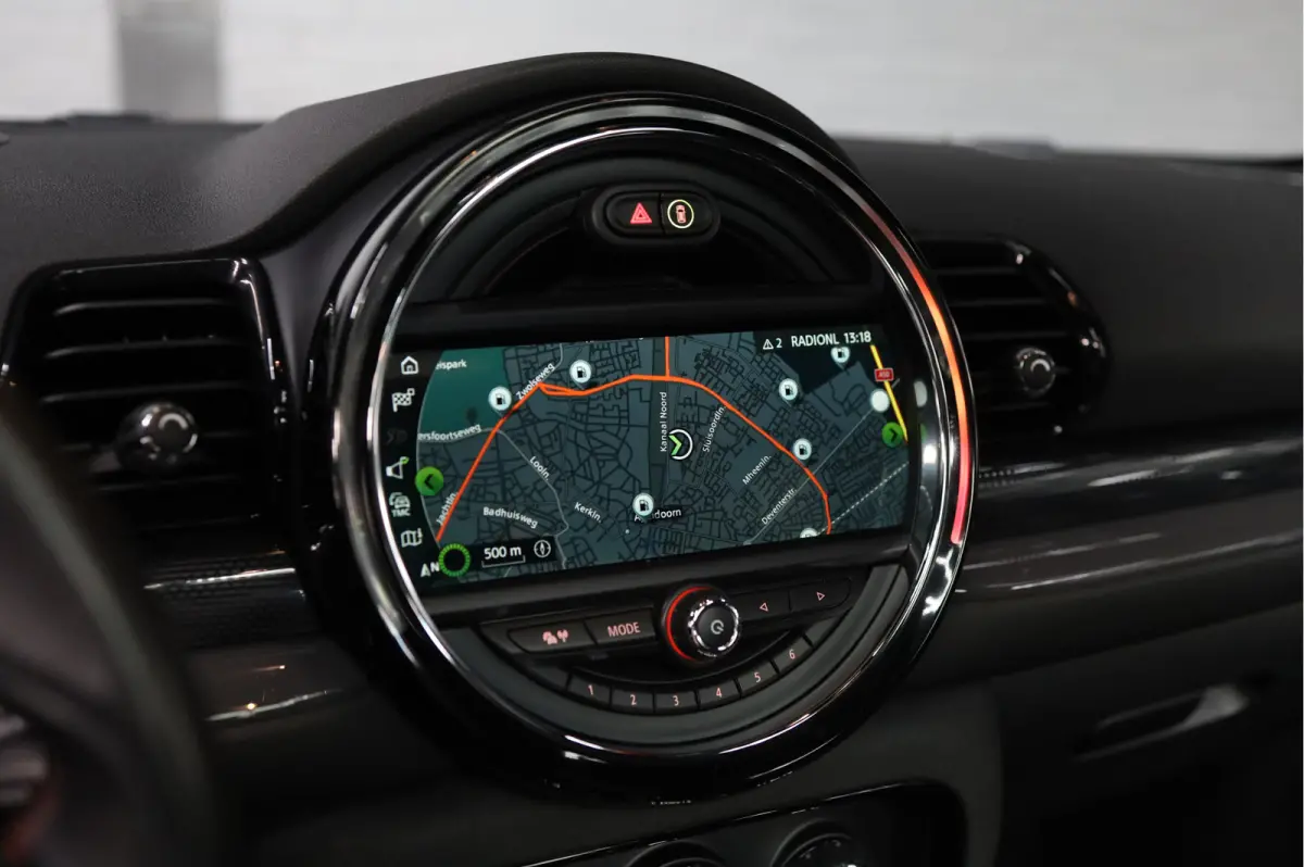 2.0 Cooper S Chili Serious Business | PANORAMADAK | HUD | AUTOMAAT | HARMAN KARDON | XENON LED |