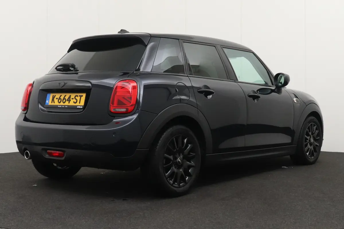 Mini 1.5 Aut. Chili Cruise Digi. Dash LMV 17'
