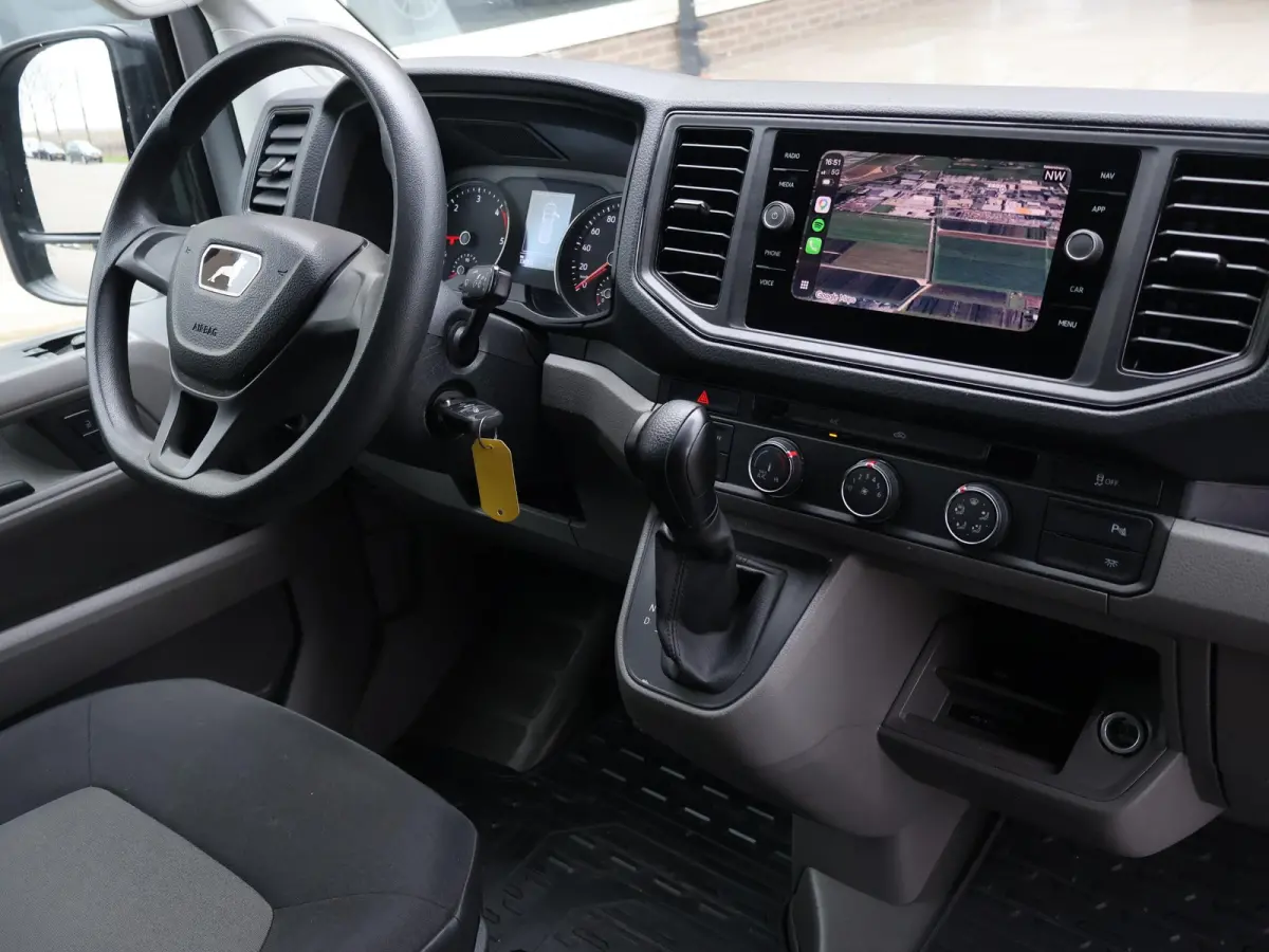 35 3.140 AUT. L4H3 ZILVERGRIJS + CAMERA | APPLE CARPLAY | ANDROID AUTO | DAB | NAVIGATIE
