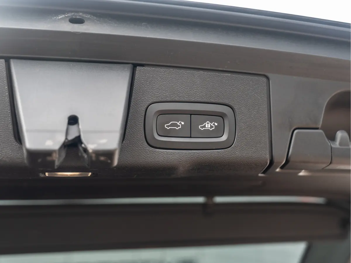 2.0 T5 Inscription | Leder | 20" LMV | Dealer Ond. |