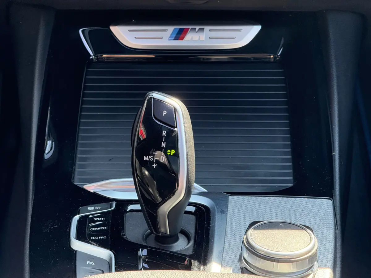 M40i xDrive l Head-Up l D.A.P l Panoramadak