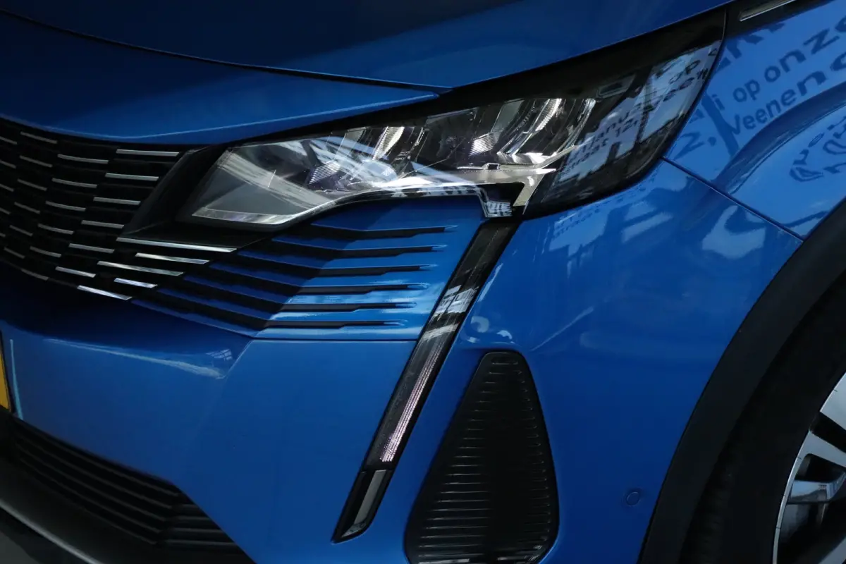 1.6 HYbrid 225 Blue Lease Allure | Adapt. Cruise | Trekhaak | Camera | Navi | Keyless | Dodehoekbewaking | Carplay | Navi |