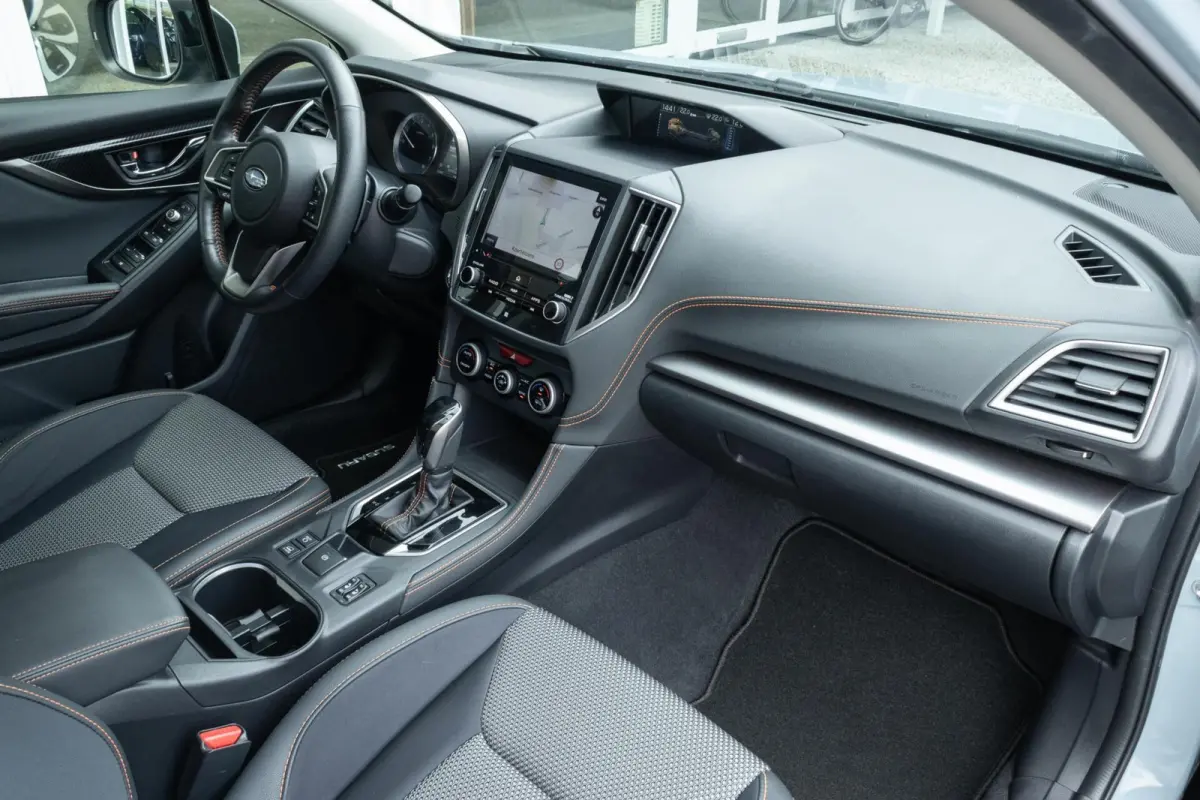 2.0i CVT e-BOXER Luxury | Eyesight | Navigatie | Keyless Entry |