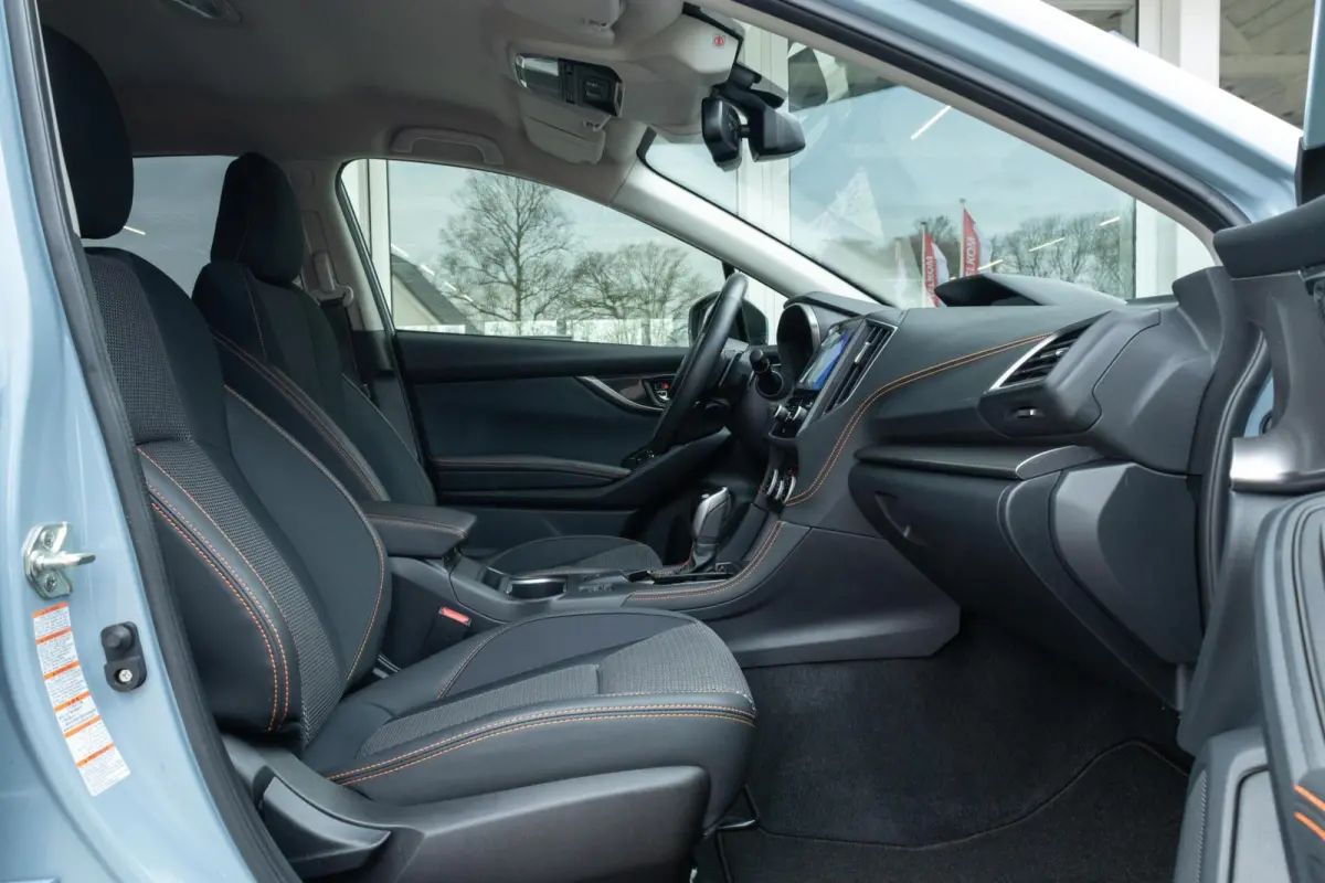 2.0i CVT e-BOXER Luxury | Eyesight | Navigatie | Keyless Entry |