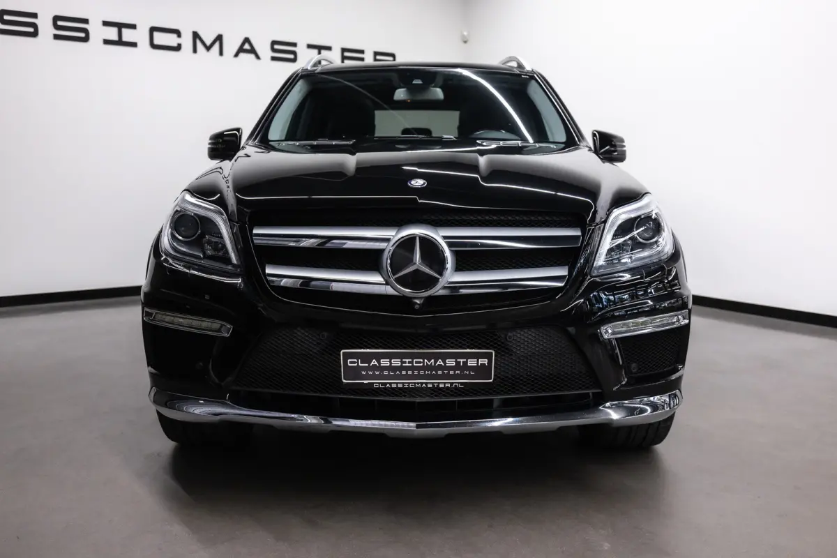 500 4-Matic BTW auto, AMG Exclusive Package. (€ 40.454.55 Ex B.T.W) DEALER AUTO 7 Persoonsuitvoering