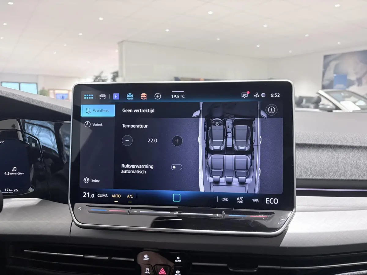 (8) GP Life Edition 1.5 eHybrid 150 kW / 204 PK Hatchback 6 versn. DSG 1.5 eHybrid Life Edition