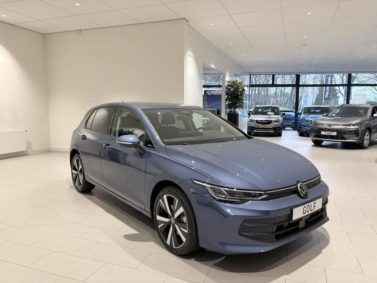 (8) GP Life Edition 1.5 eHybrid 150 kW / 204 PK Hatchback 6 versn. DSG 1.5 eHybrid Life Edition