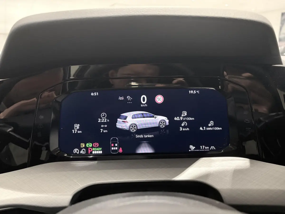 (8) GP Life Edition 1.5 eHybrid 150 kW / 204 PK Hatchback 6 versn. DSG 1.5 eHybrid Life Edition