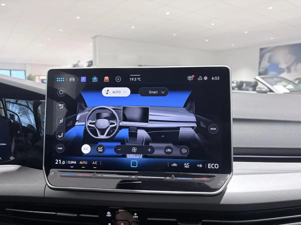 (8) GP Life Edition 1.5 eHybrid 150 kW / 204 PK Hatchback 6 versn. DSG 1.5 eHybrid Life Edition