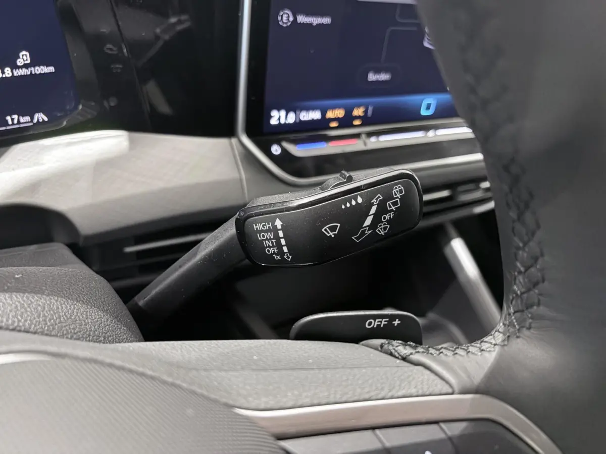 (8) GP Life Edition 1.5 eHybrid 150 kW / 204 PK Hatchback 6 versn. DSG 1.5 eHybrid Life Edition