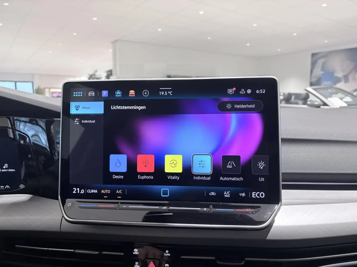 (8) GP Life Edition 1.5 eHybrid 150 kW / 204 PK Hatchback 6 versn. DSG 1.5 eHybrid Life Edition
