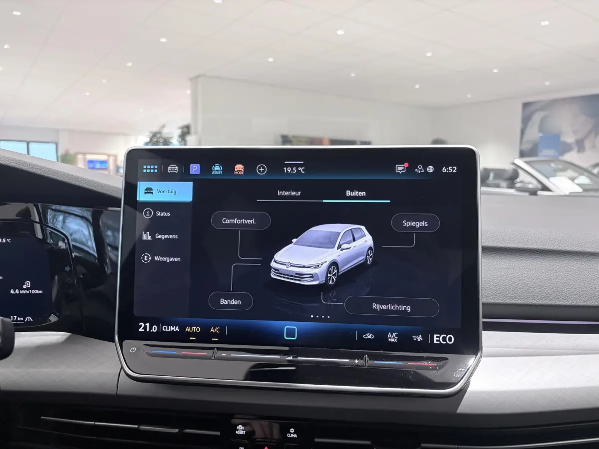 (8) GP Life Edition 1.5 eHybrid 150 kW / 204 PK Hatchback 6 versn. DSG 1.5 eHybrid Life Edition