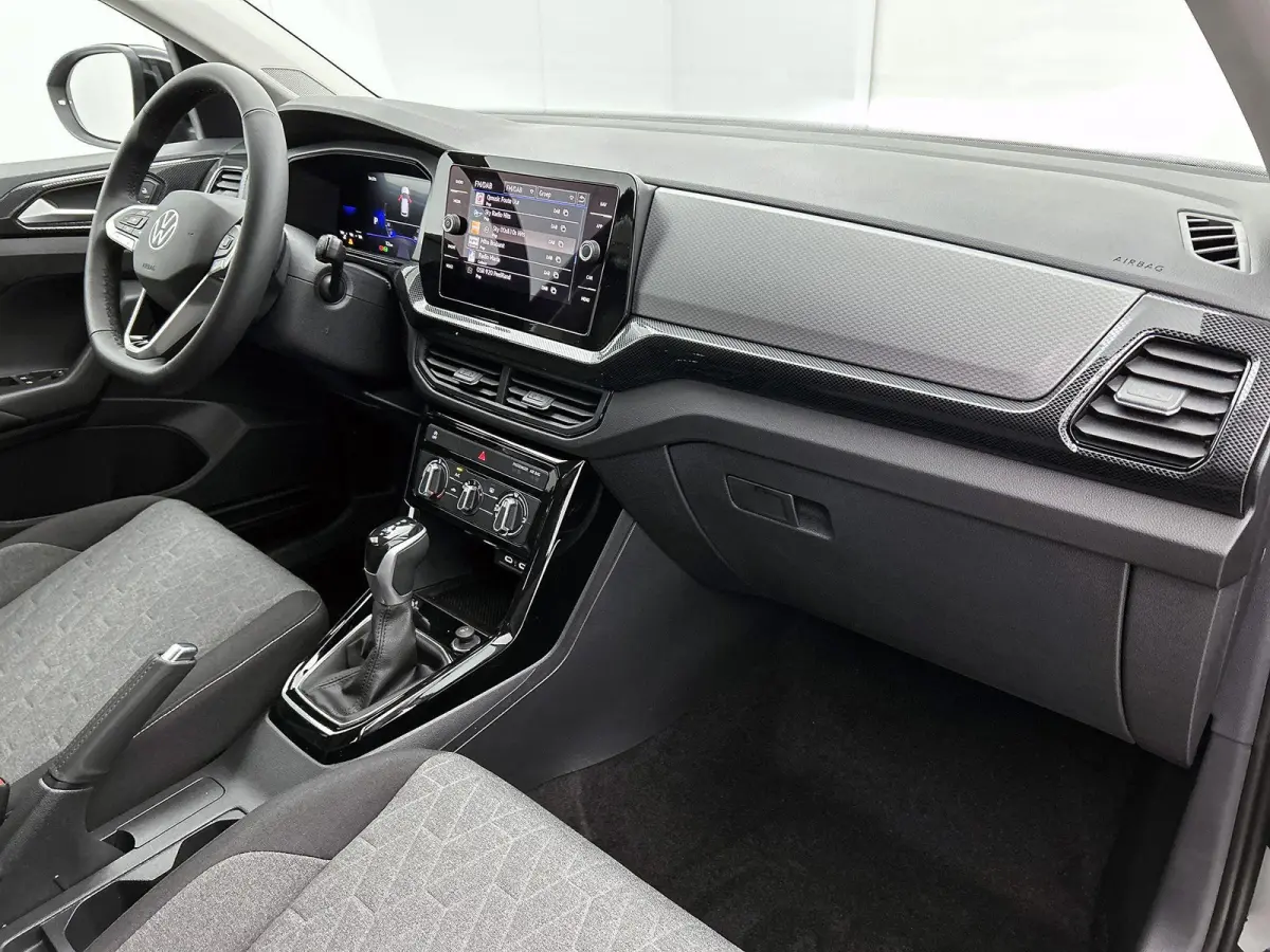 1.0 TSI Life Edition 116 PK Automaat | Fysieke voorraad | Apple Carplay draadloos | Camera | Keyless access | 17" Lichtmetalen velgen | LED koplampen | Android Auto draadloos | Parkeersensor