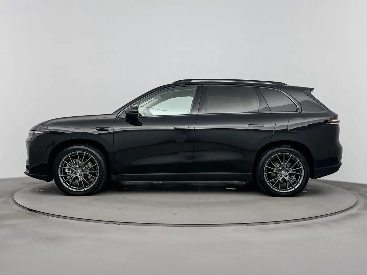 Design ProMax AWD 600pk 81.9 kWh | Plan uw Proefrit | 600pk | Navigatie | Camera | Stoel / Stuur Verwarming | Panoramadak