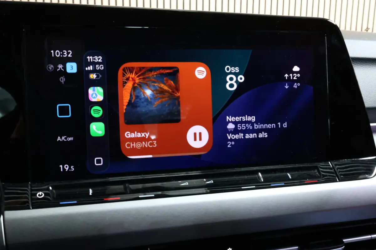 R line 1.0 eTsi AVM ACC CARPLAY CAMERA PDC '24