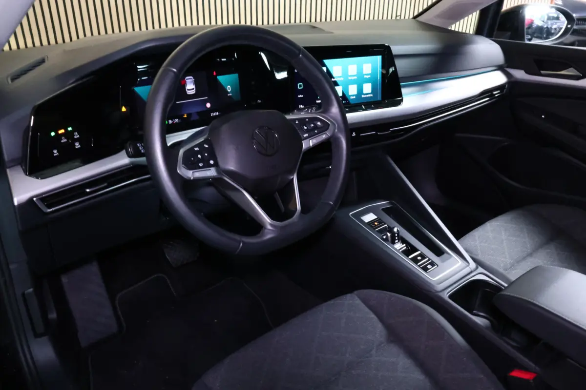 R line 1.0 eTsi AVM ACC CARPLAY CAMERA PDC '24