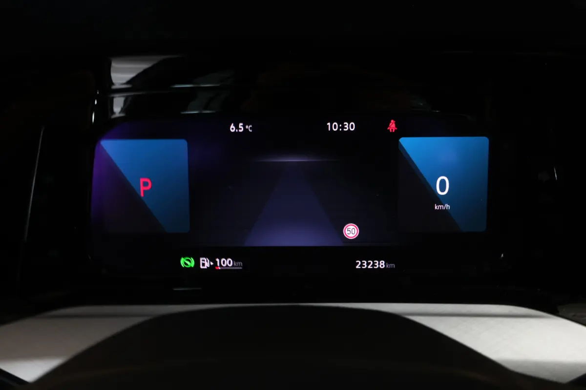 R line 1.0 eTsi AVM ACC CARPLAY CAMERA PDC '24
