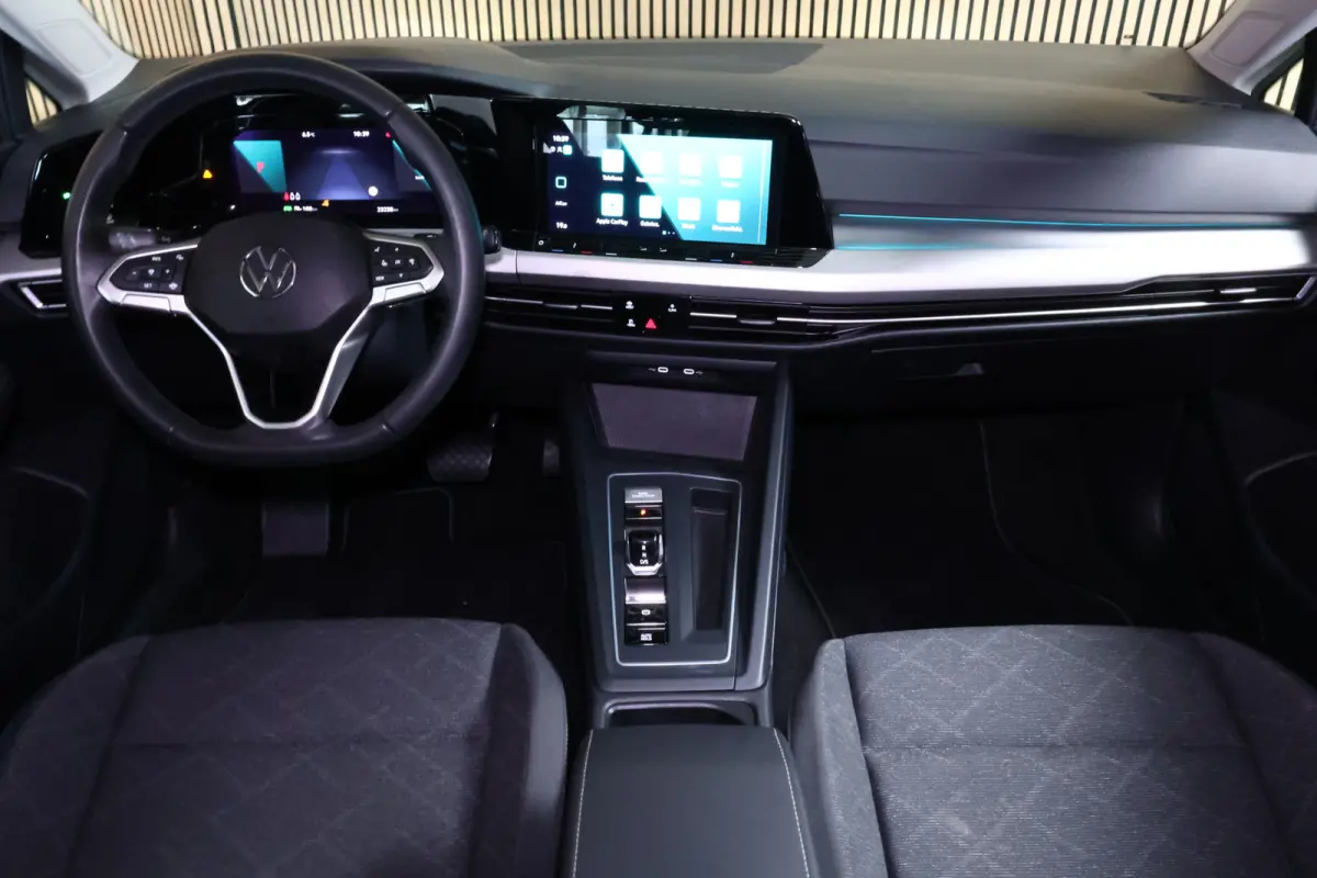 R line 1.0 eTsi AVM ACC CARPLAY CAMERA PDC '24