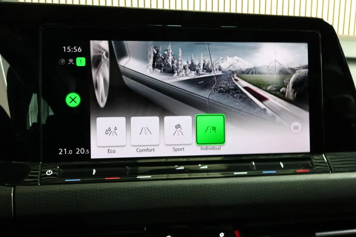 2.0 TSI GTI AVM 19000 km FULL OPTIONS VIRTUAL !! 2023