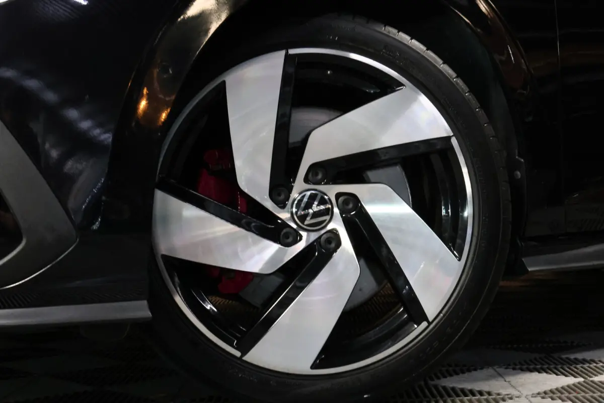2.0 TSI GTI AVM 19000 km FULL OPTIONS VIRTUAL !! 2023