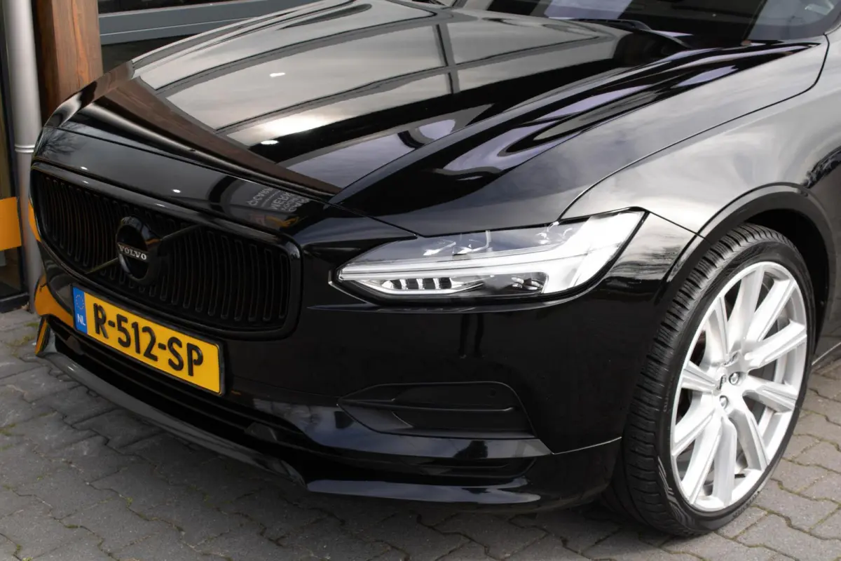 2.0 T4 Momentum|Stoelverwarming|Trekhaak|