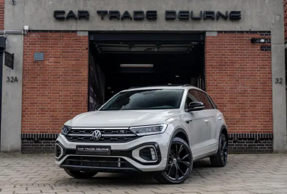 1.5 TSI R-Line Pano / Trekhaak / Keyless