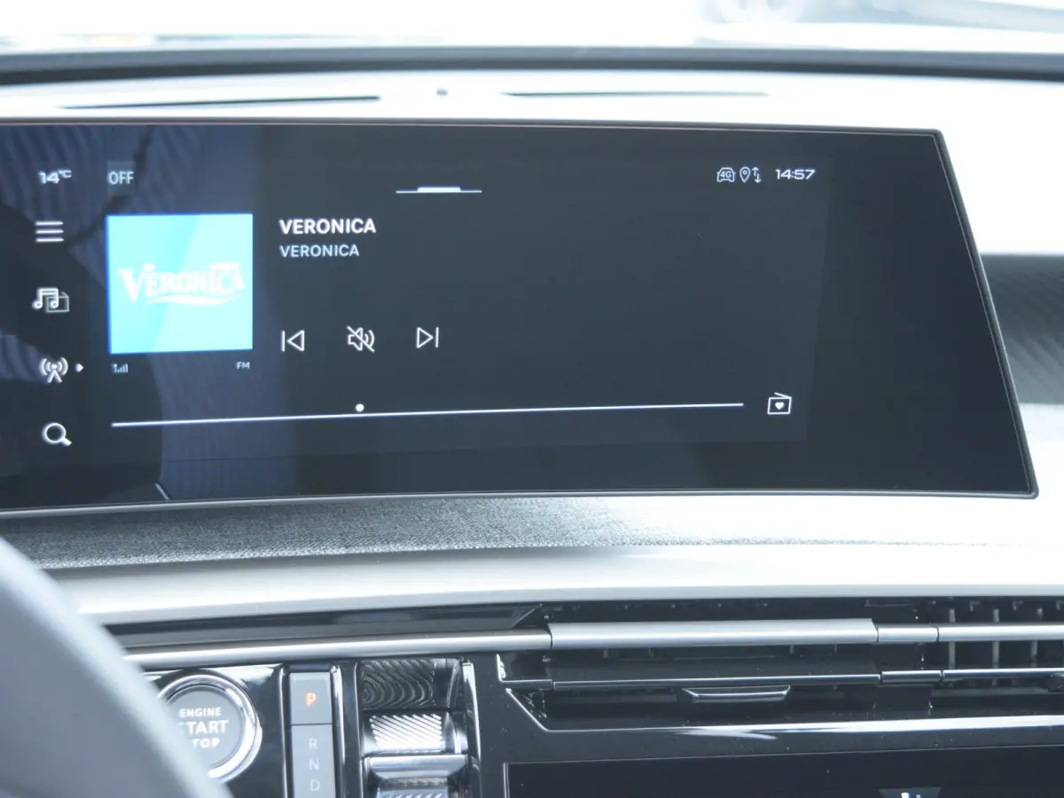 1.2 Hybrid 145 Allure | 360 vision & Drive Assist Pack | Panoramic Navigation Pack | Seat Pack |
