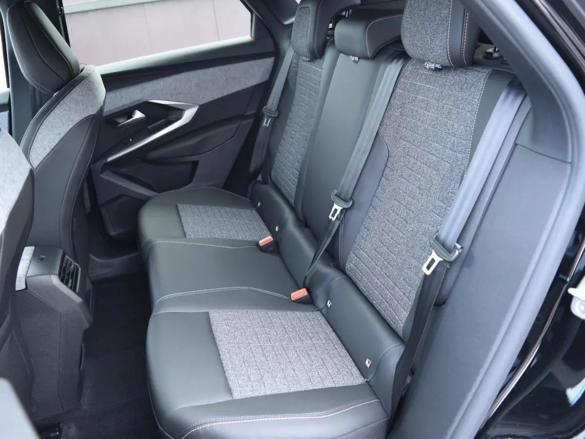 1.2 Hybrid 145 Allure | 360 vision & Drive Assist Pack | Panoramic Navigation Pack | Seat Pack |