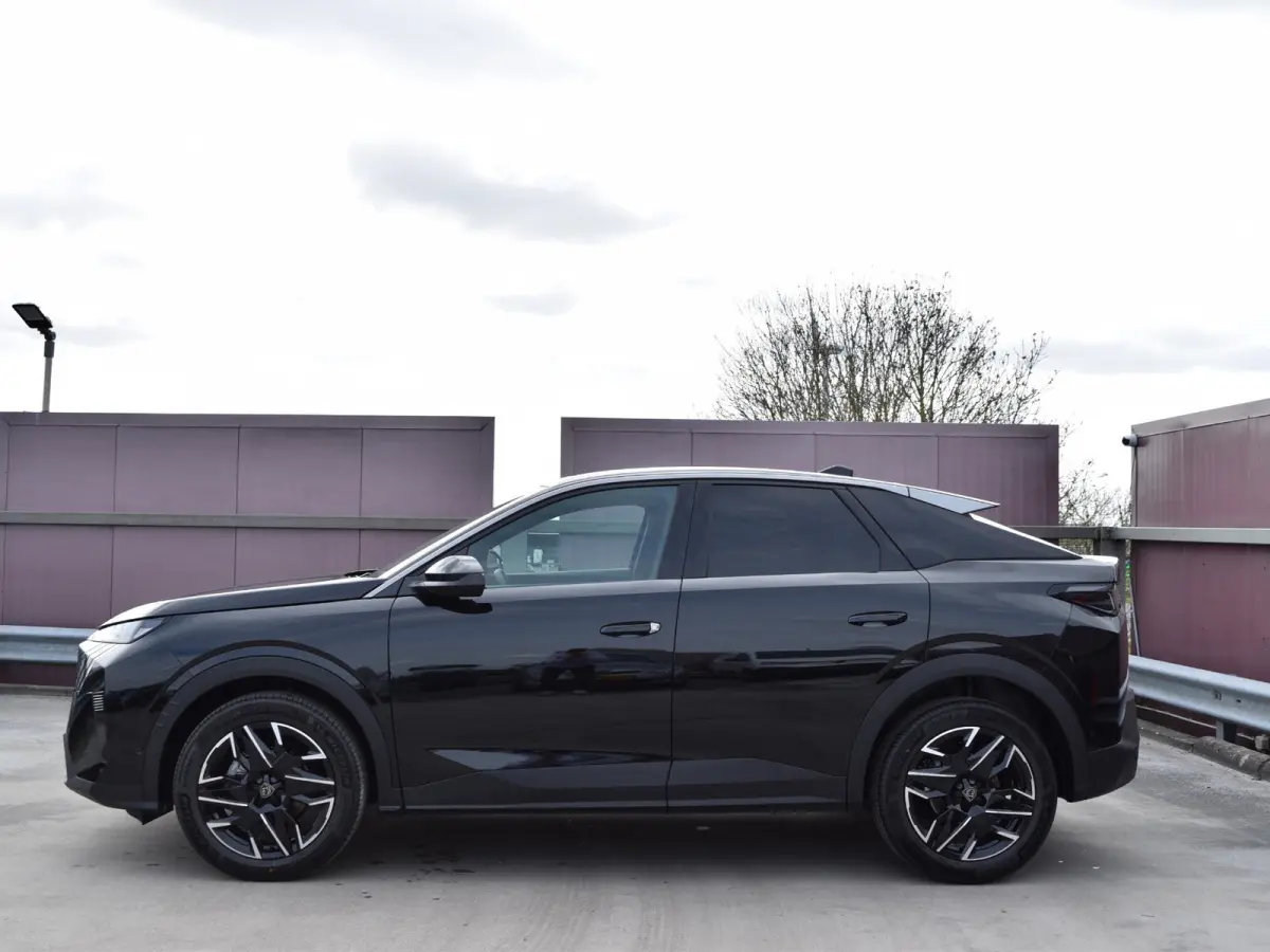 1.2 Hybrid 145 Allure | 360 vision & Drive Assist Pack | Panoramic Navigation Pack | Seat Pack |