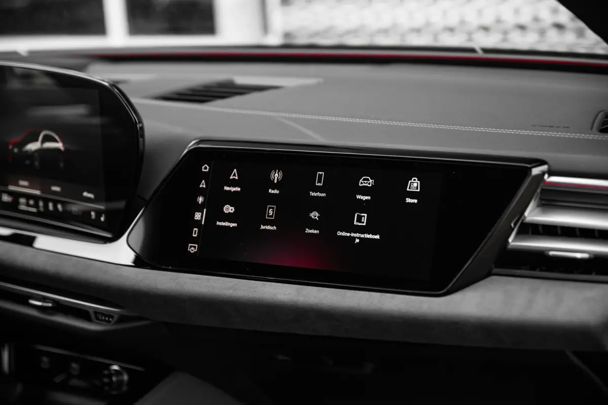 Avant 2.0 quattro S edition