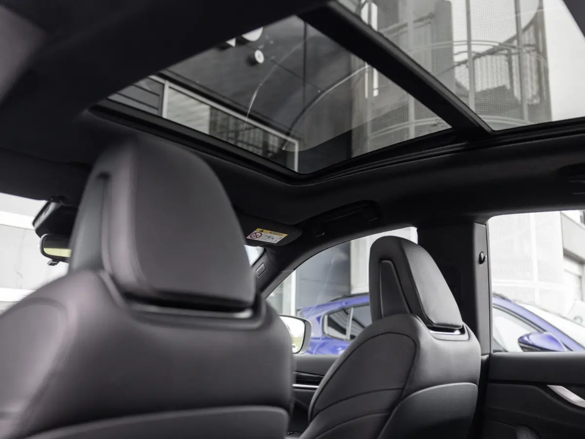 2.0 Hybrid GT | AWD | Luchtvering | Panoramisch Schuif/Kantel Dak | 21'' Velgen | Adaptive Cruise Control |