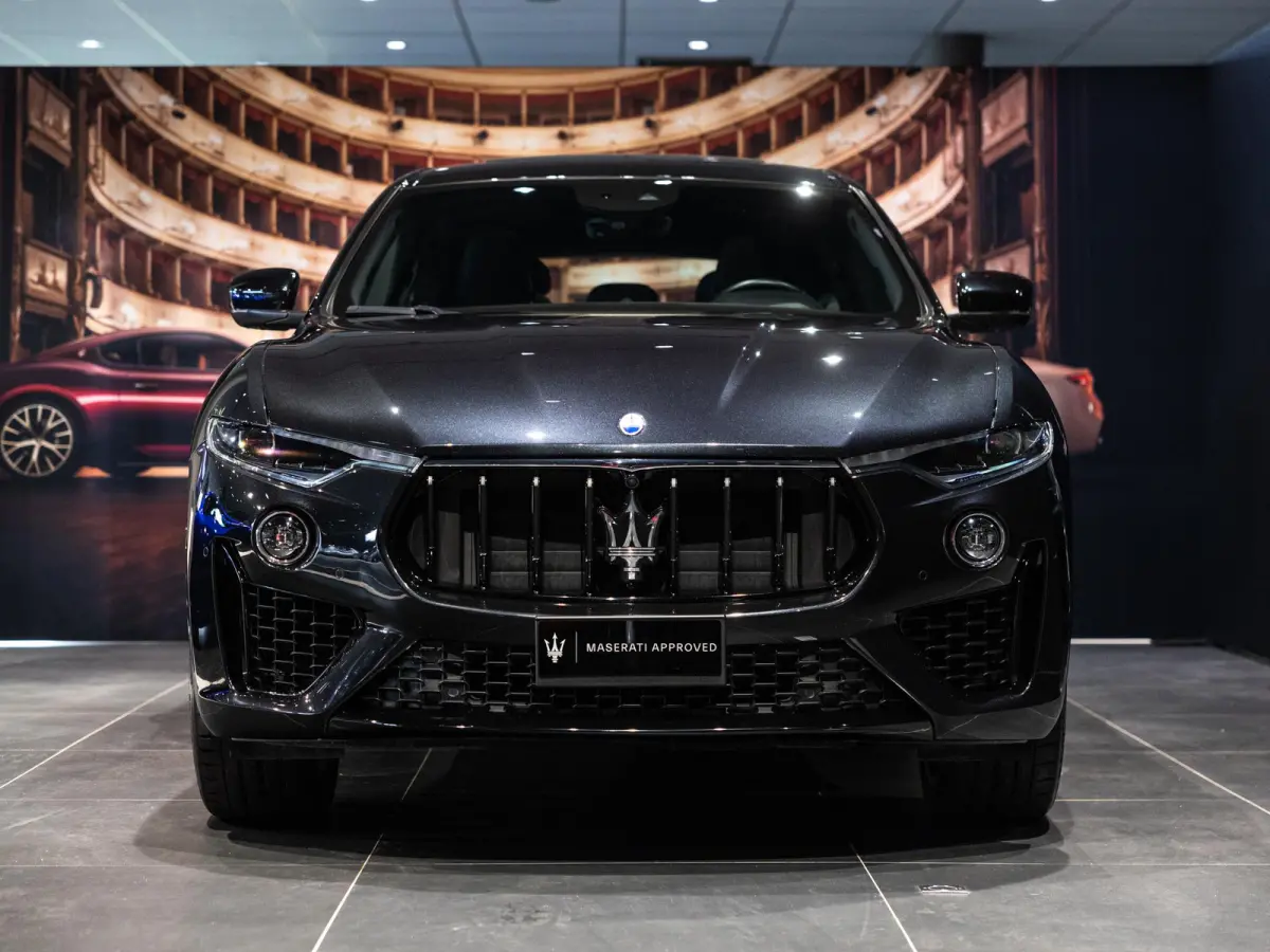 2.0 Hybrid GT | AWD | Luchtvering | Panoramisch Schuif/Kantel Dak | 21'' Velgen | Adaptive Cruise Control |