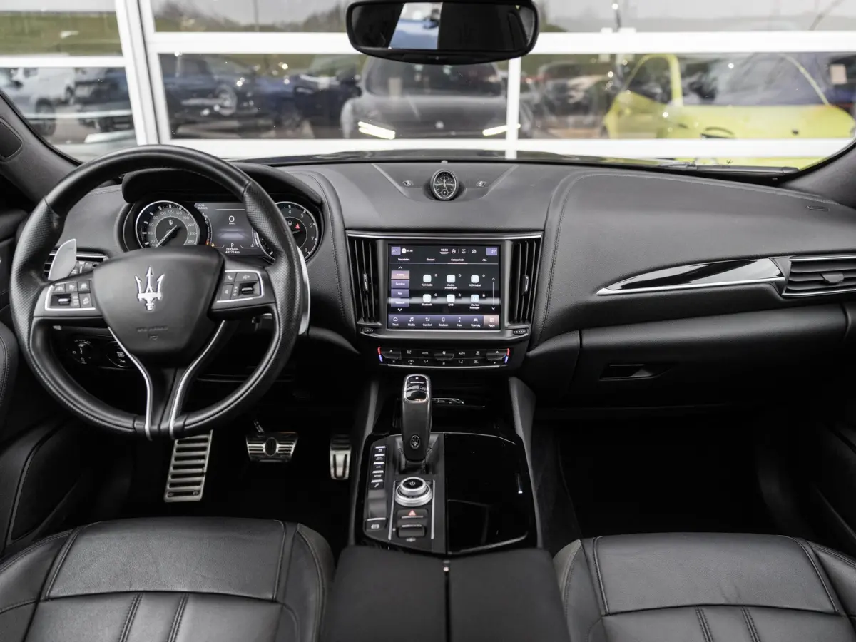 2.0 Hybrid GT | AWD | Luchtvering | Panoramisch Schuif/Kantel Dak | 21'' Velgen | Adaptive Cruise Control |