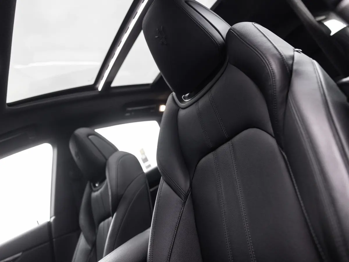 2.0 Hybrid GT | AWD | Luchtvering | Panoramisch Schuif/Kantel Dak | 21'' Velgen | Adaptive Cruise Control |