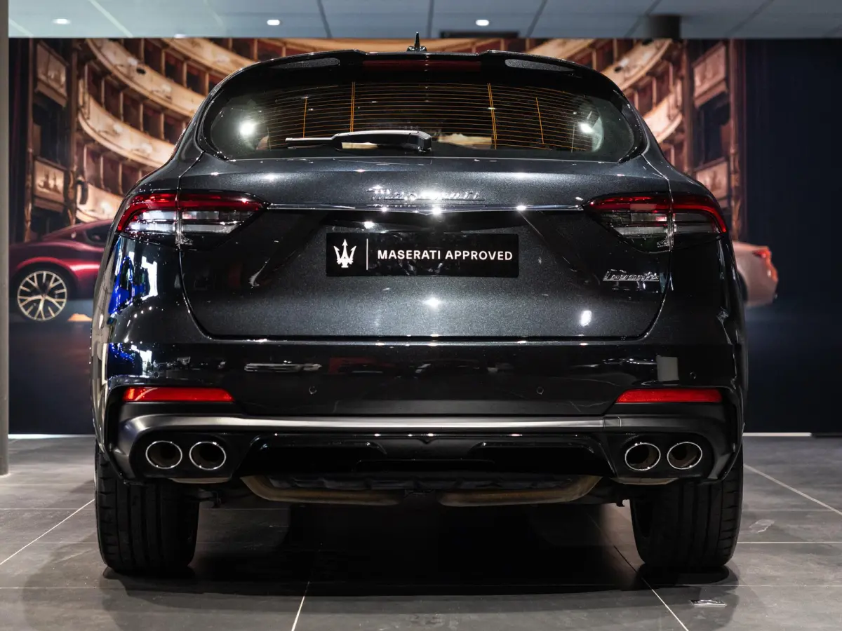 2.0 Hybrid GT | AWD | Luchtvering | Panoramisch Schuif/Kantel Dak | 21'' Velgen | Adaptive Cruise Control |
