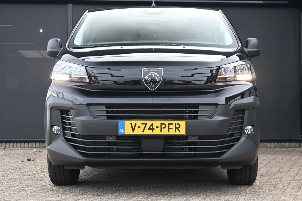 EV L3 75kWh 3 Fase DEMO-DEAL! | Betimmering | Navigatie | Dodehoek-Detectie | Achteruitrijcamera | Cruise Control | !!