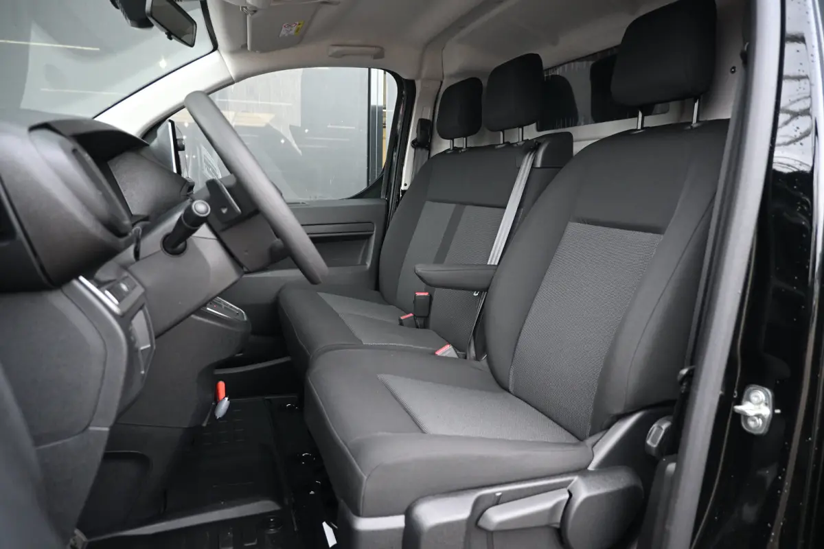 EV L3 75kWh 3 Fase DEMO-DEAL! | Betimmering | Navigatie | Dodehoek-Detectie | Achteruitrijcamera | Cruise Control | !!
