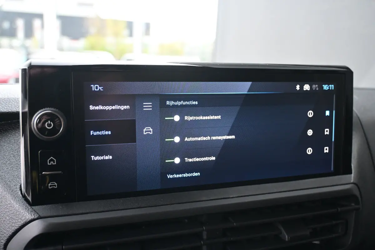 EV L3 75kWh 3 Fase DEMO-DEAL! | Betimmering | Navigatie | Dodehoek-Detectie | Achteruitrijcamera | Cruise Control | !!