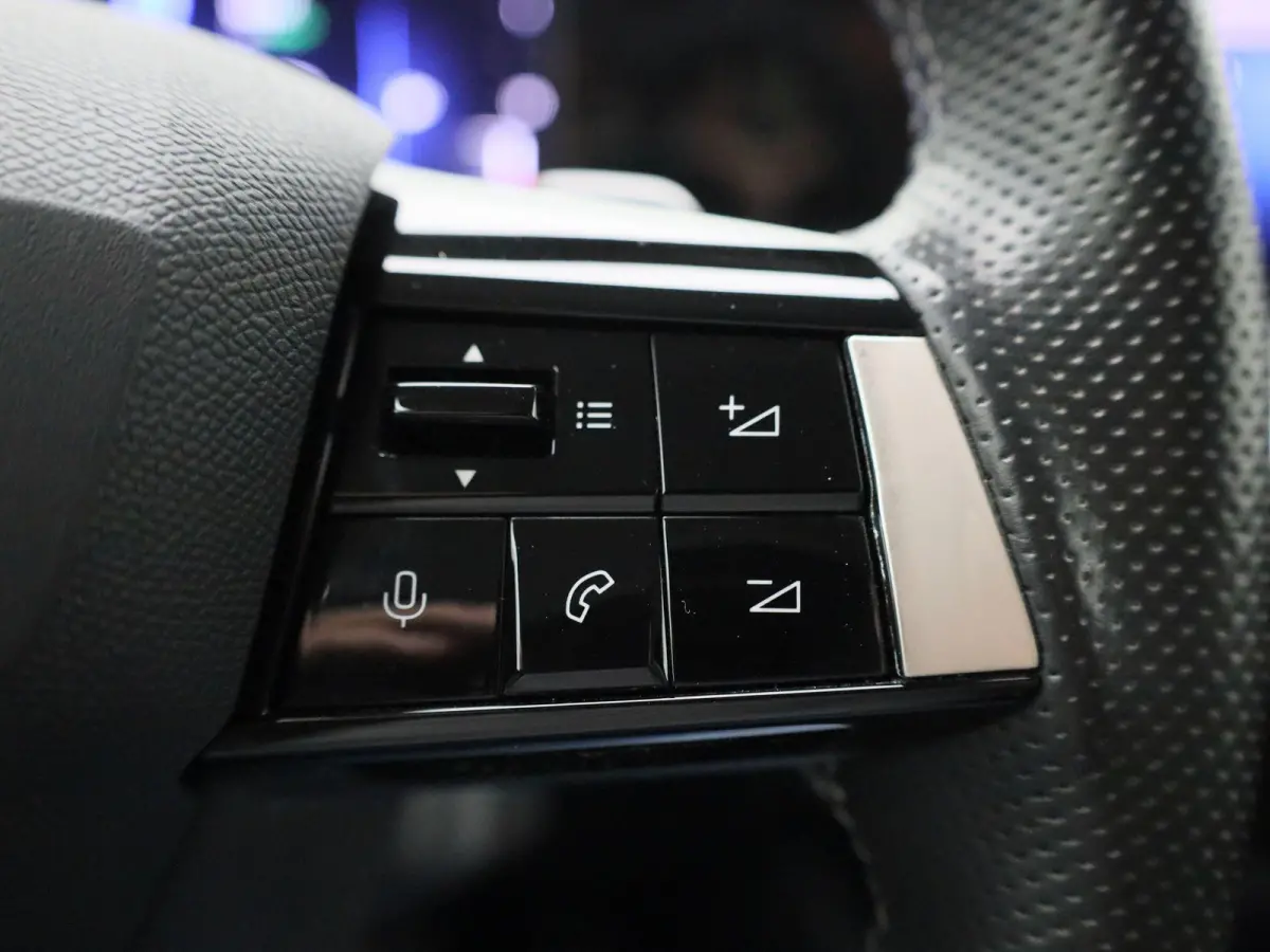 1.6 Turbo Hybrid 132kW Elegance | CAMERA | LED | STOELVERWARMING | APPLE CARPLAY / ANDROID AUTO