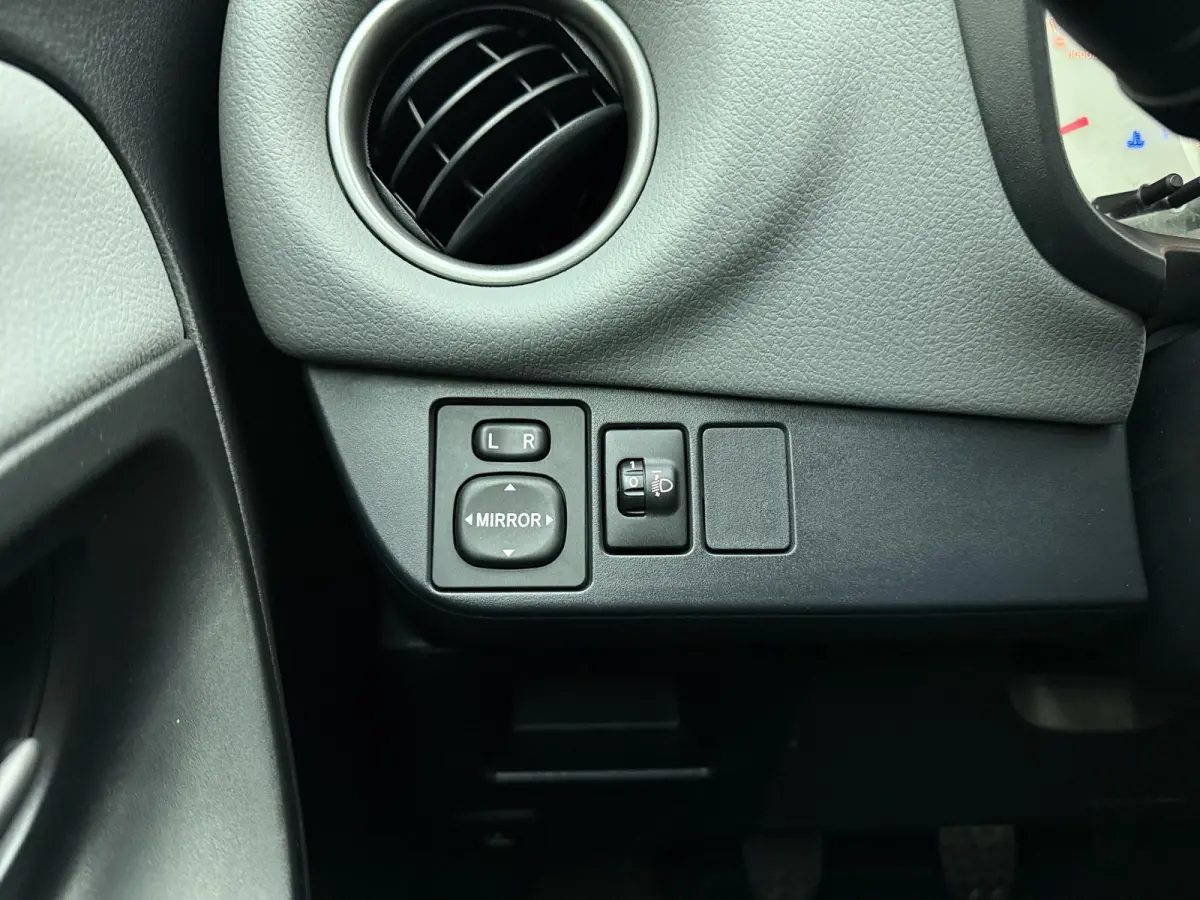 1.0 VVT-i Aspiration | Airco | Bluetooth Telefonie | Multifunctioneel Stuurwiel |