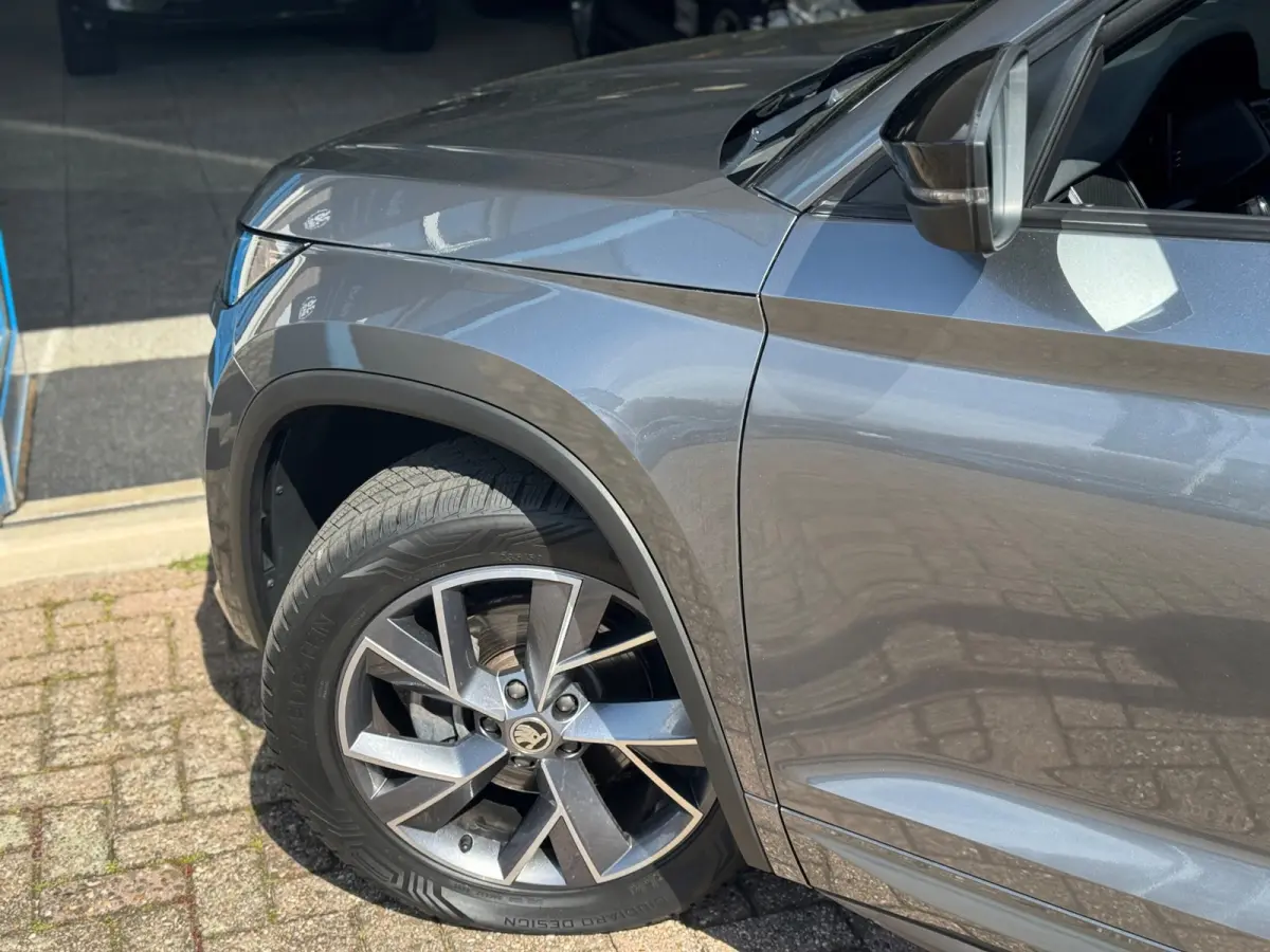1.5 TSI Sportline Business 7p.