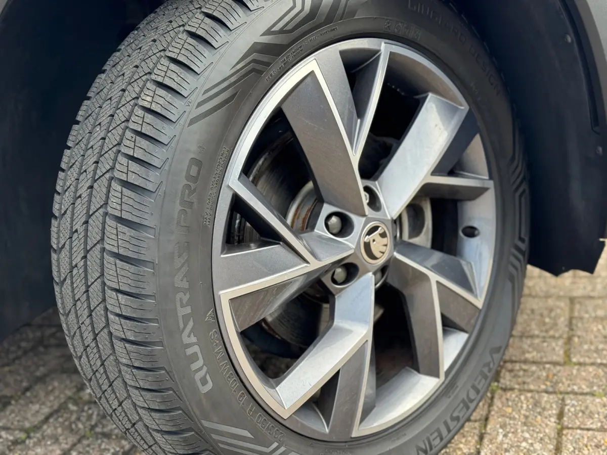 1.5 TSI Sportline Business 7p.