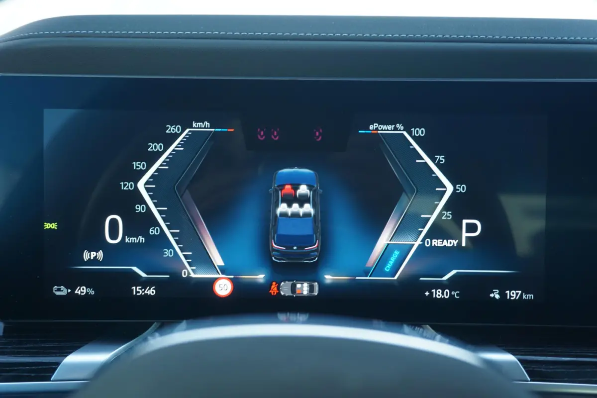 Sedan eDrive50 | M Sportpakket | Active Steering | Driving Assistant Professional | Rear-Seat Entertainment | Warmte Comfortpakket voor en achter