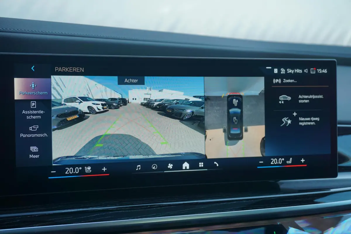 Sedan eDrive50 | M Sportpakket | Active Steering | Driving Assistant Professional | Rear-Seat Entertainment | Warmte Comfortpakket voor en achter