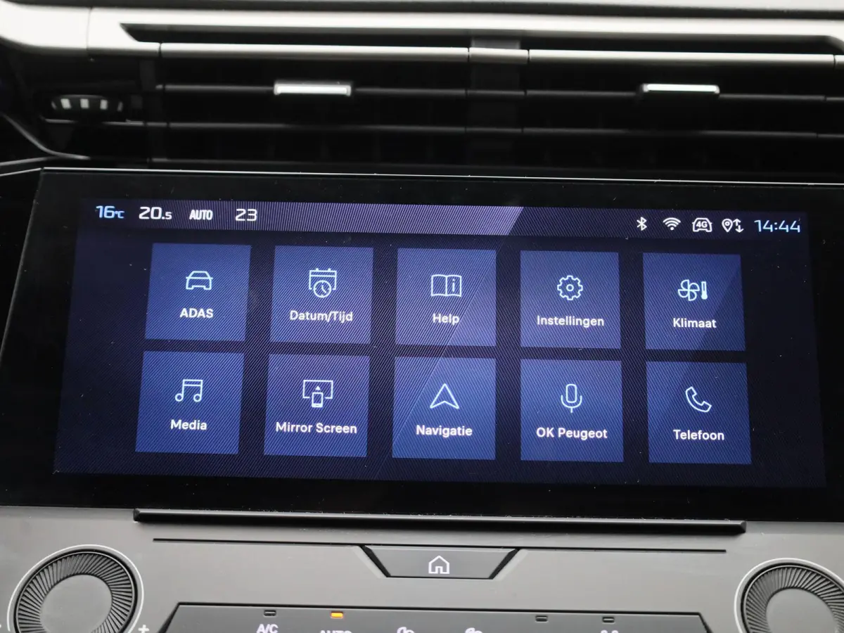 1.2 PureTech Active Pack Business | Automaat | Navigatie | Virtual Cockpit | Lichtmetalen Velgen | Parekeersensoren | Keyless |