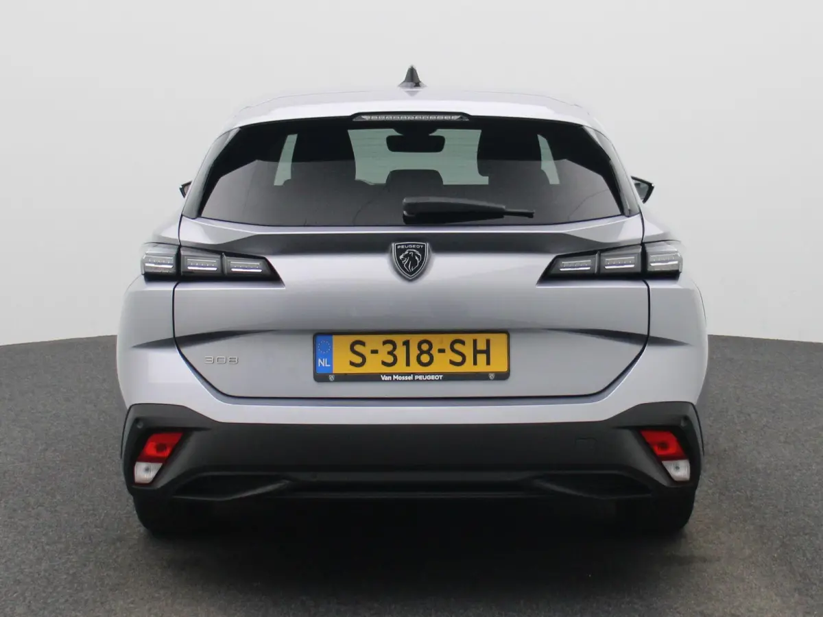 1.2 PureTech Active Pack Business | Automaat | Navigatie | Virtual Cockpit | Lichtmetalen Velgen | Parekeersensoren | Keyless |