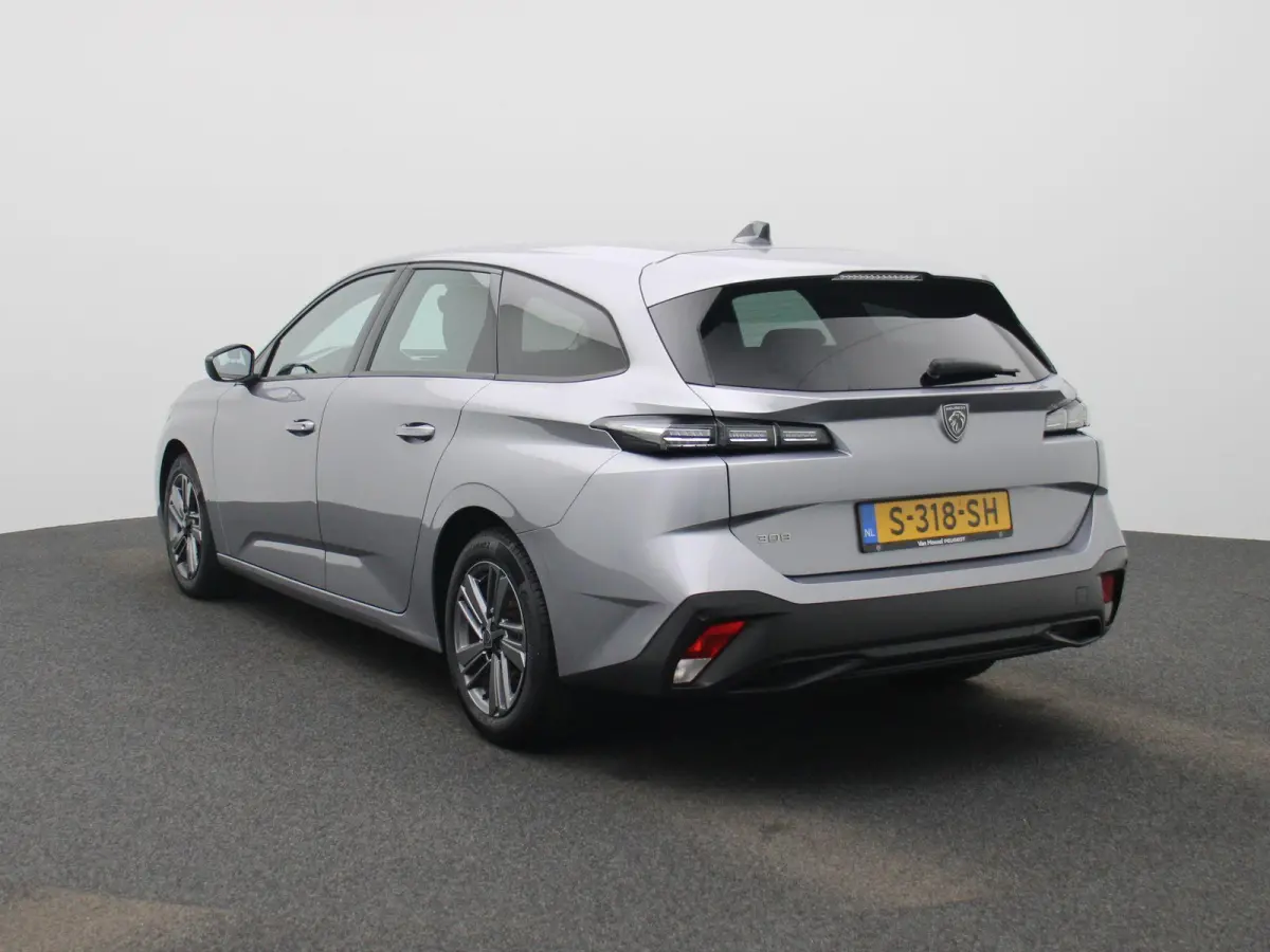 1.2 PureTech Active Pack Business | Automaat | Navigatie | Virtual Cockpit | Lichtmetalen Velgen | Parekeersensoren | Keyless |