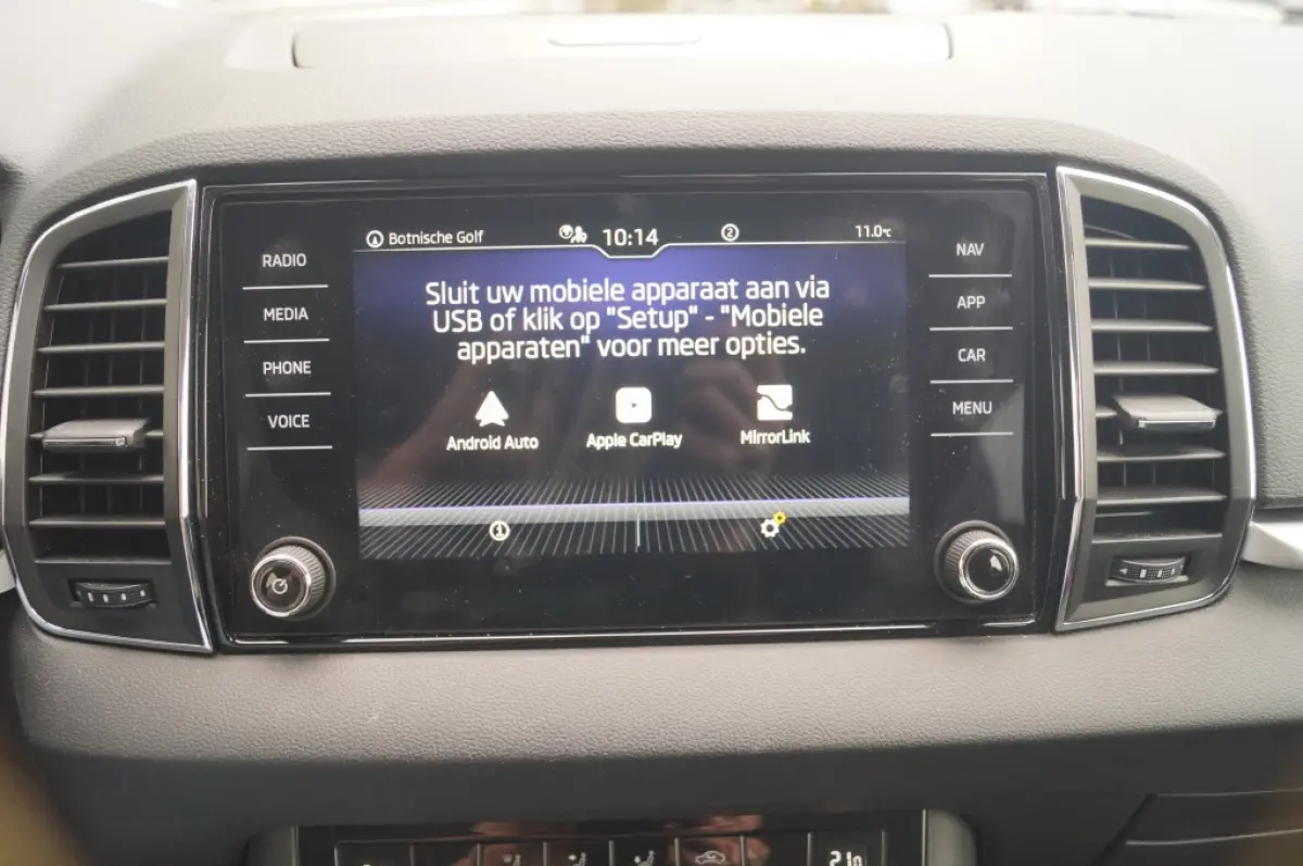 1.0 TSI Business Edition Plus -LED-ECC-CAM-TREKHAAK-